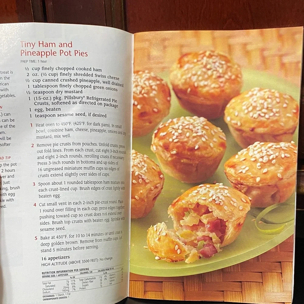 Pillsbury magazine cookbook Recipes four piece Collection